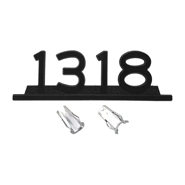 Emblema Caminhão MB 1318 Preto de Ferro Zamak c/ Presilha