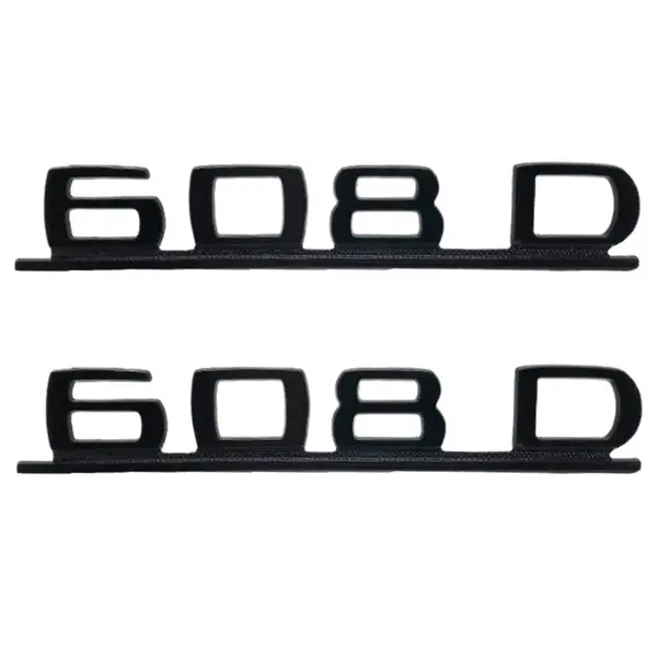 Emblema Caminhão MB 608D Preto de Ferro Zamak Par