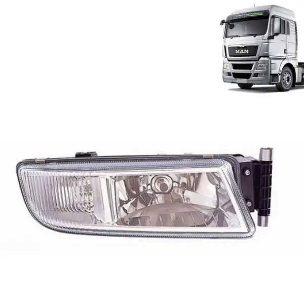 Farol Auxiliar para Caminhão Man TGX Lado Direito
