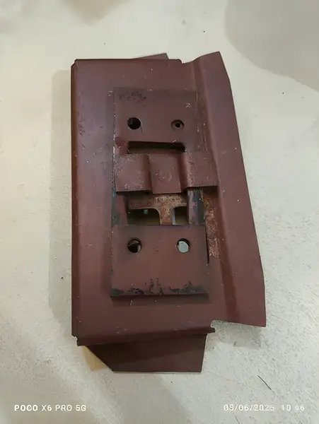 Fixador Batente Tras para Caminhoes MB