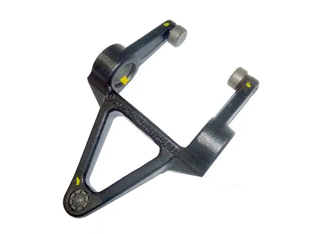 Garfo Desengate Mercedes O400