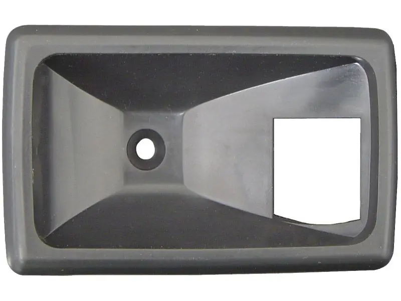 Moldura Mac Int Mercedes L608D