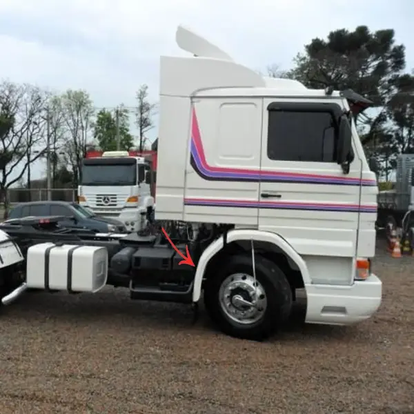 Para-Lama Traseiro Cabine em Fibra para Caminhão Scania R 112 / 113 / 142 / 143 – P93 Lado Esquerdo