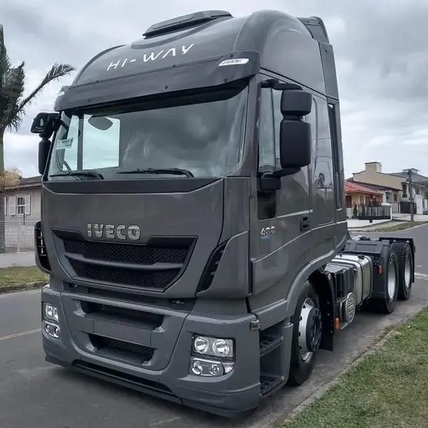 Para-Lama Traseiro Cabine para Caminhão Iveco Stralis 2008 á 2014 Lado Esquerdo