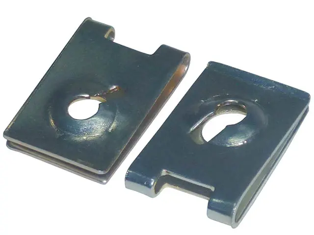 Porca Farol Mercedes 1318/1118